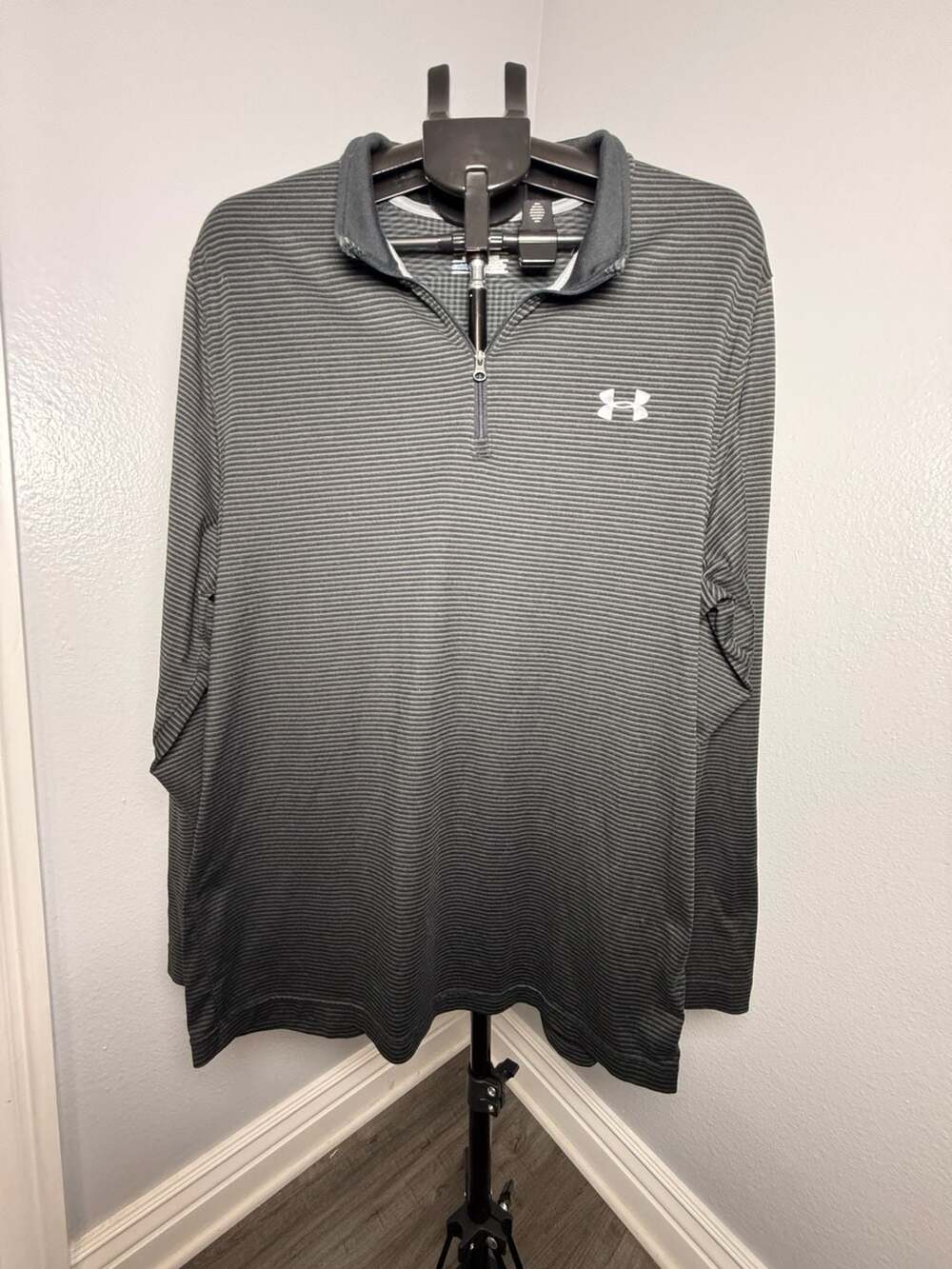 Under Armour ColdGear 1/4 Zip Pullover Size 2XL Gray Striped Loose